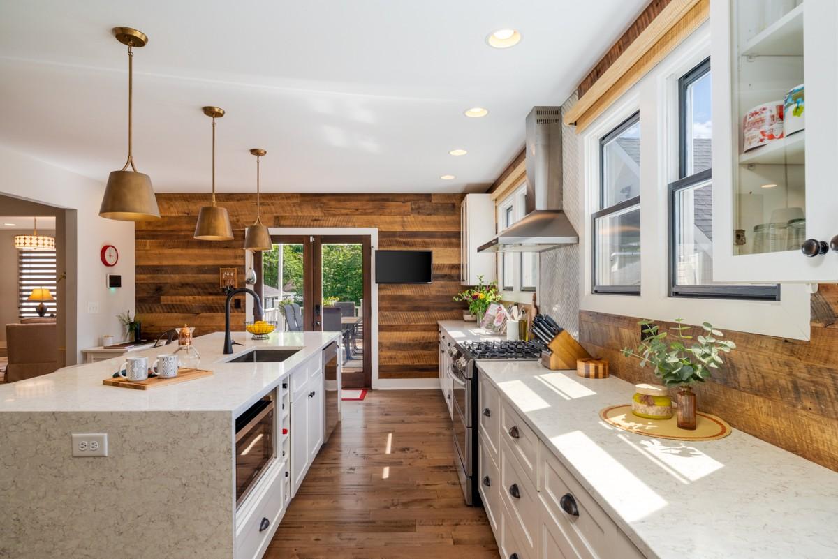 1112-Chapel-Ave For Sale