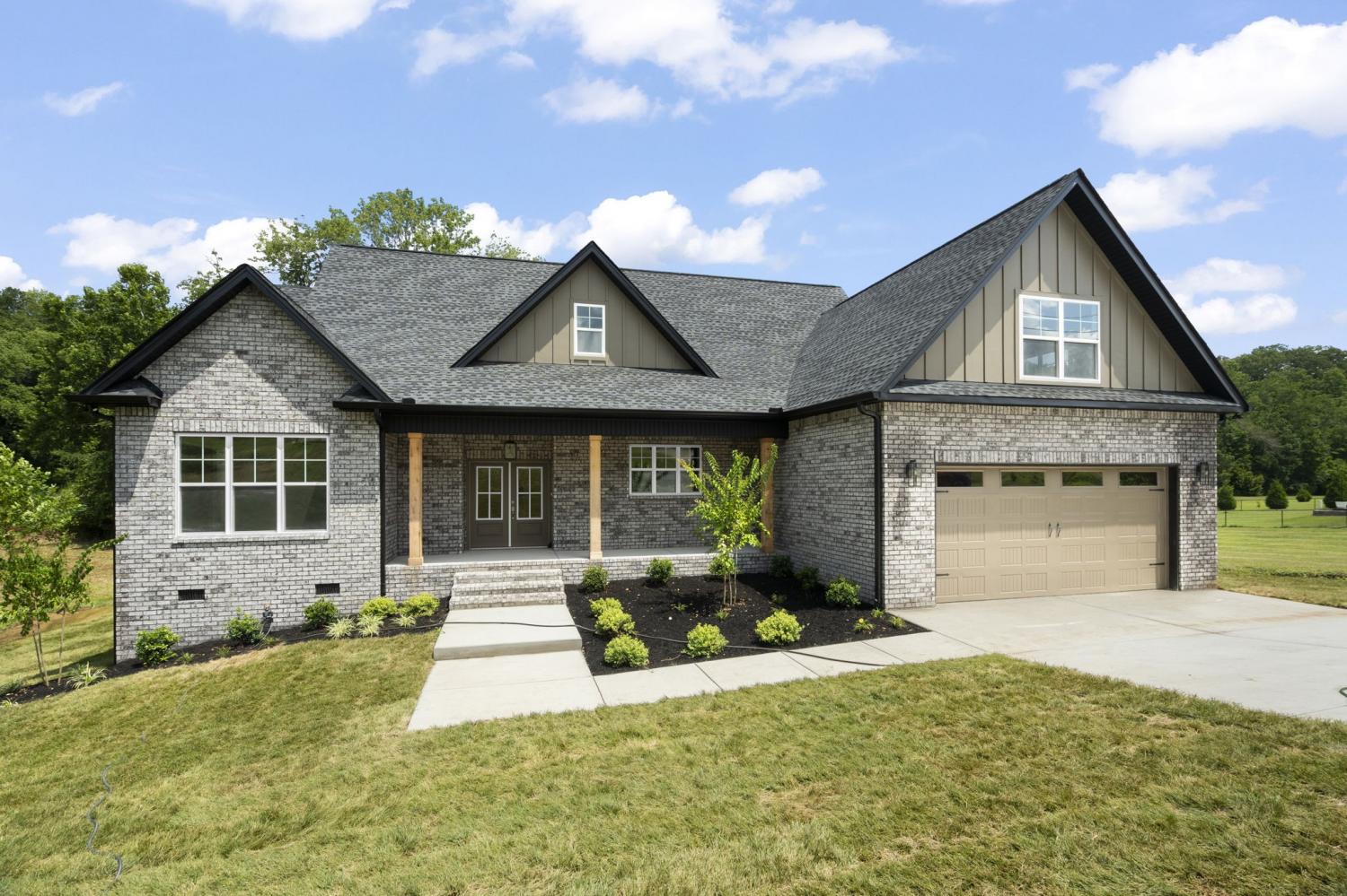 4062-Summit-Dr For Sale