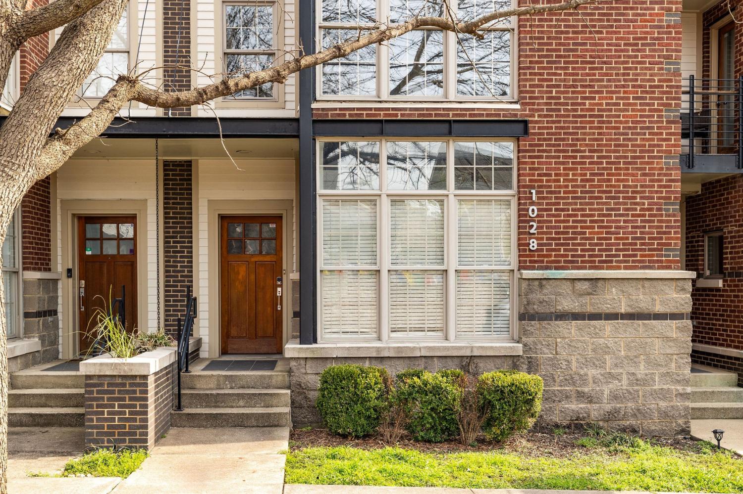 1028-9th-Ave--N For Sale