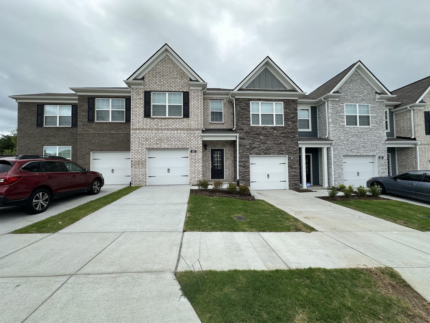 203-Hazel-Ln For Sale