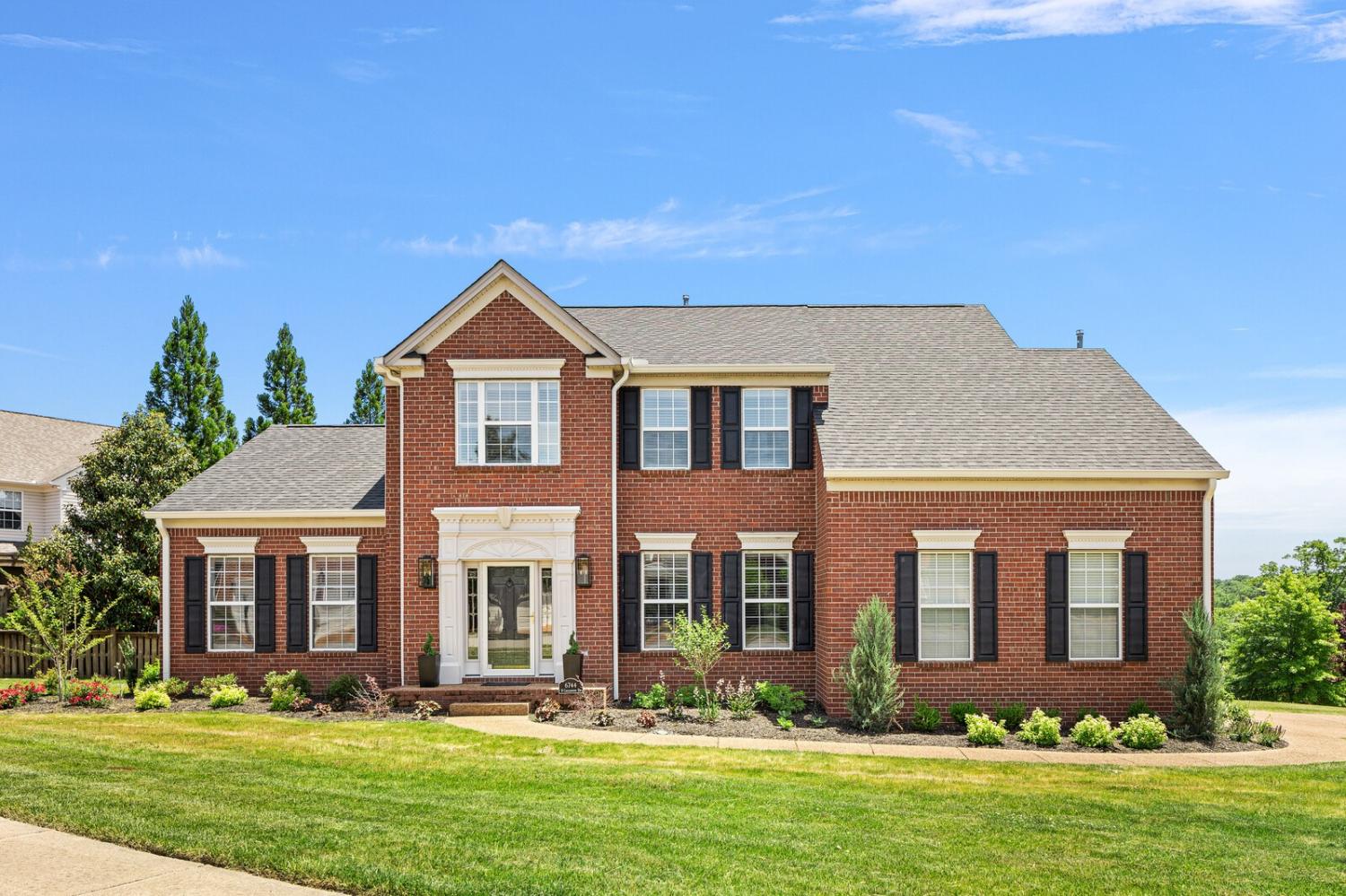 6744-N-Creekwood-Dr For Sale