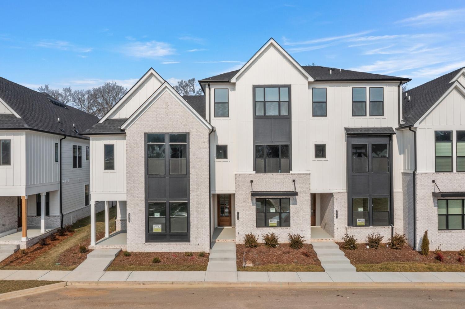 Independence High School Property for Sale