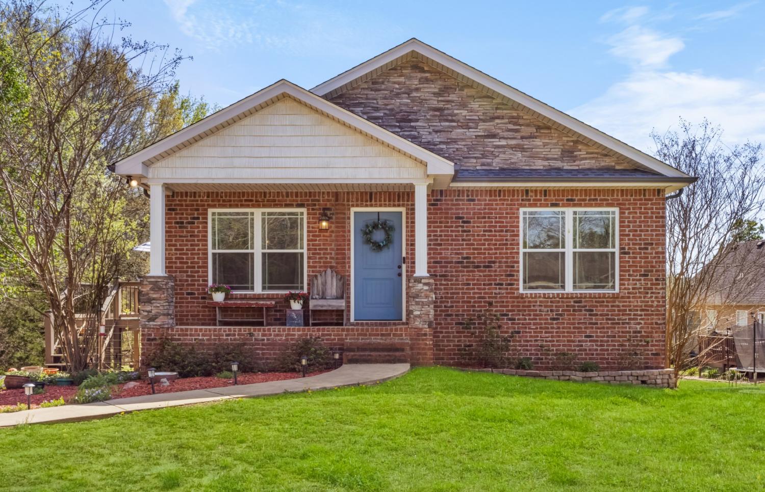 140-Pocono-Dr For Sale