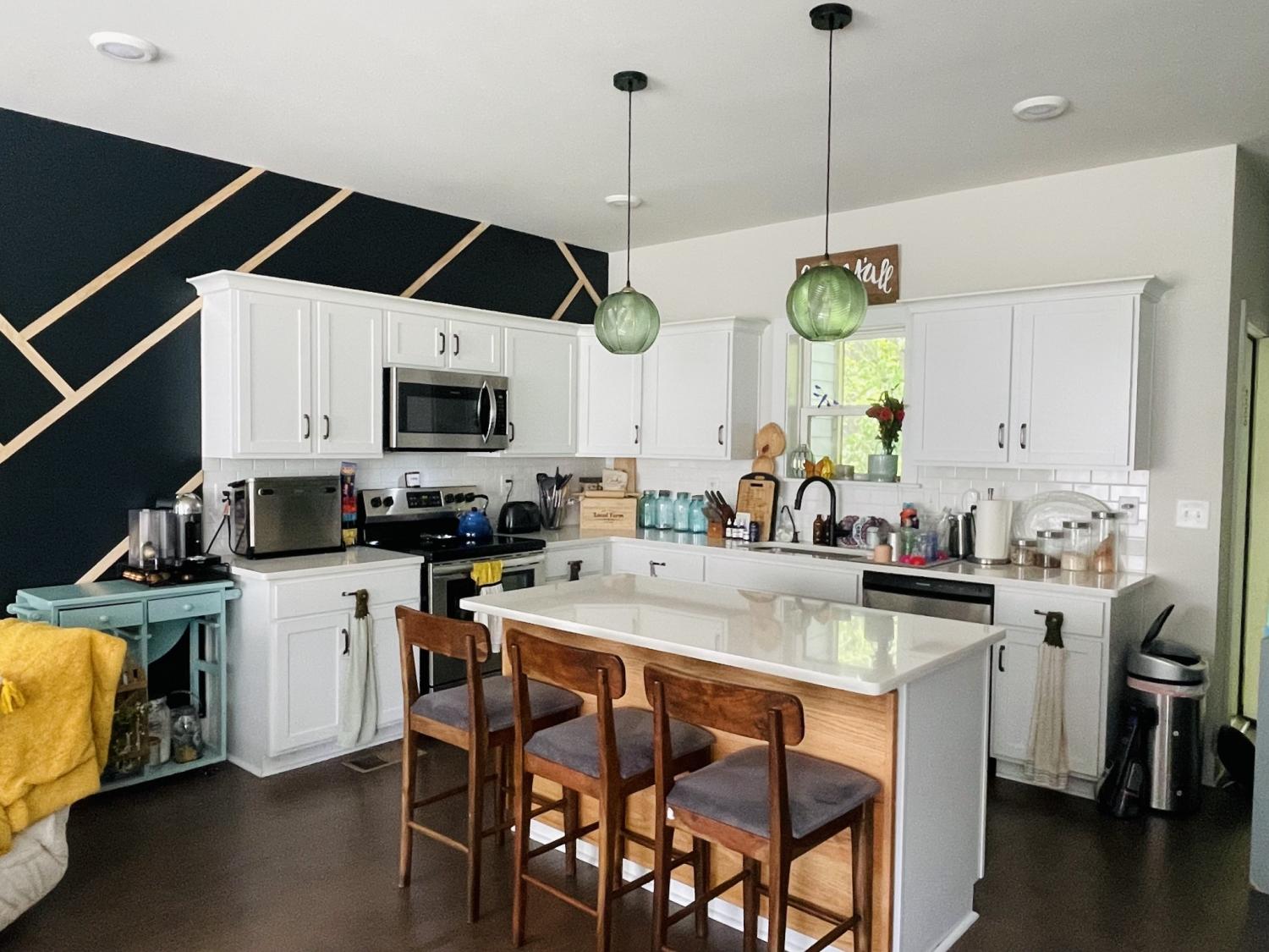 450-Glastonbury-Rd For Sale