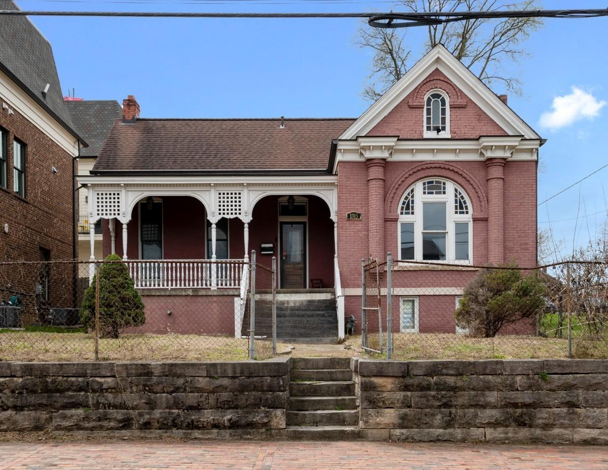 1315-5th-Ave--N For Sale