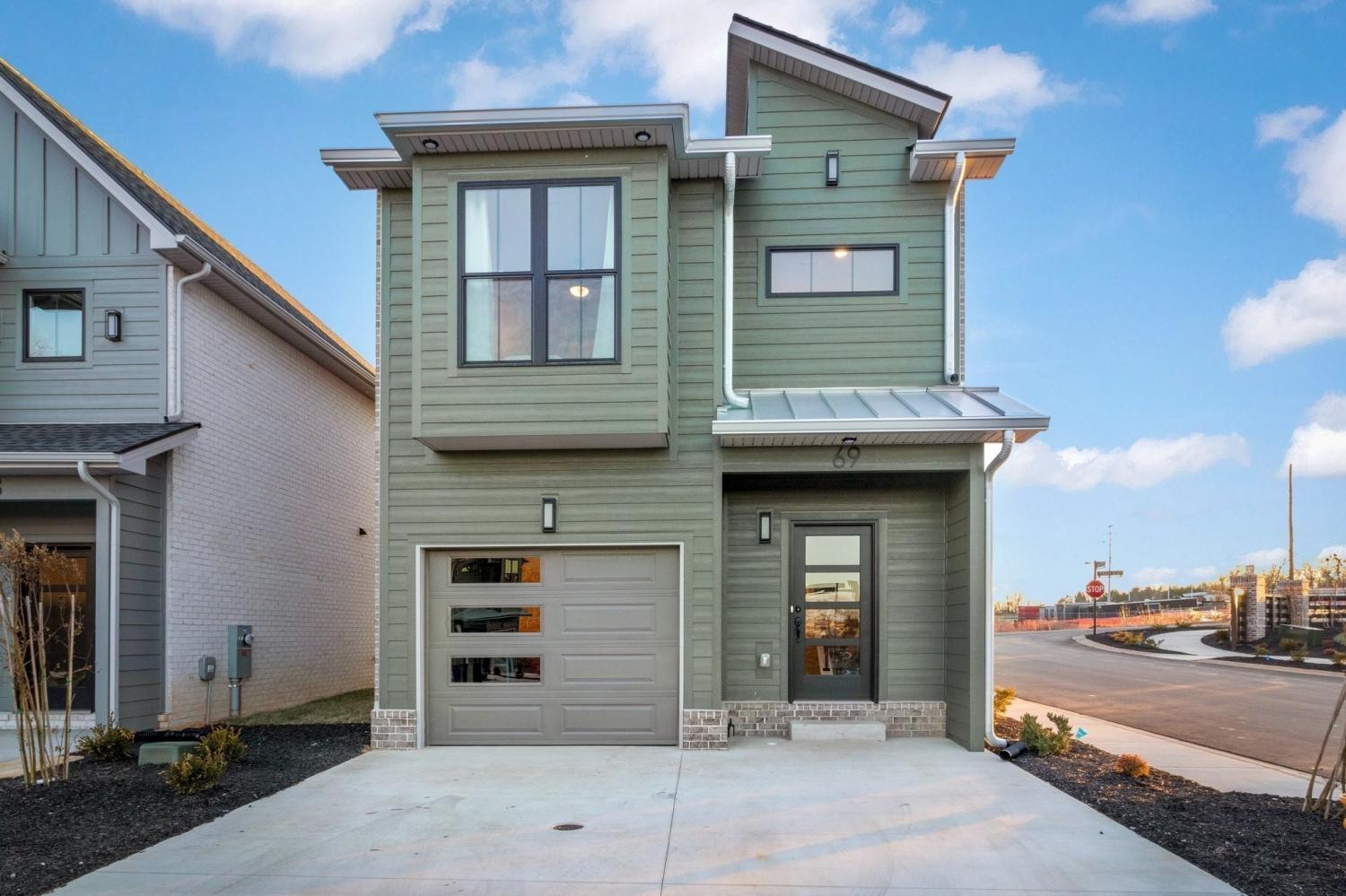 69-Holland-Park-West For Sale