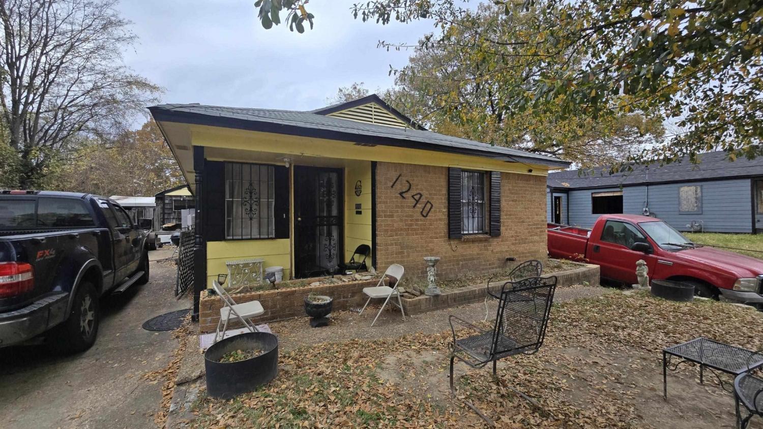 1240-LOUISVILLE-AVE For Sale