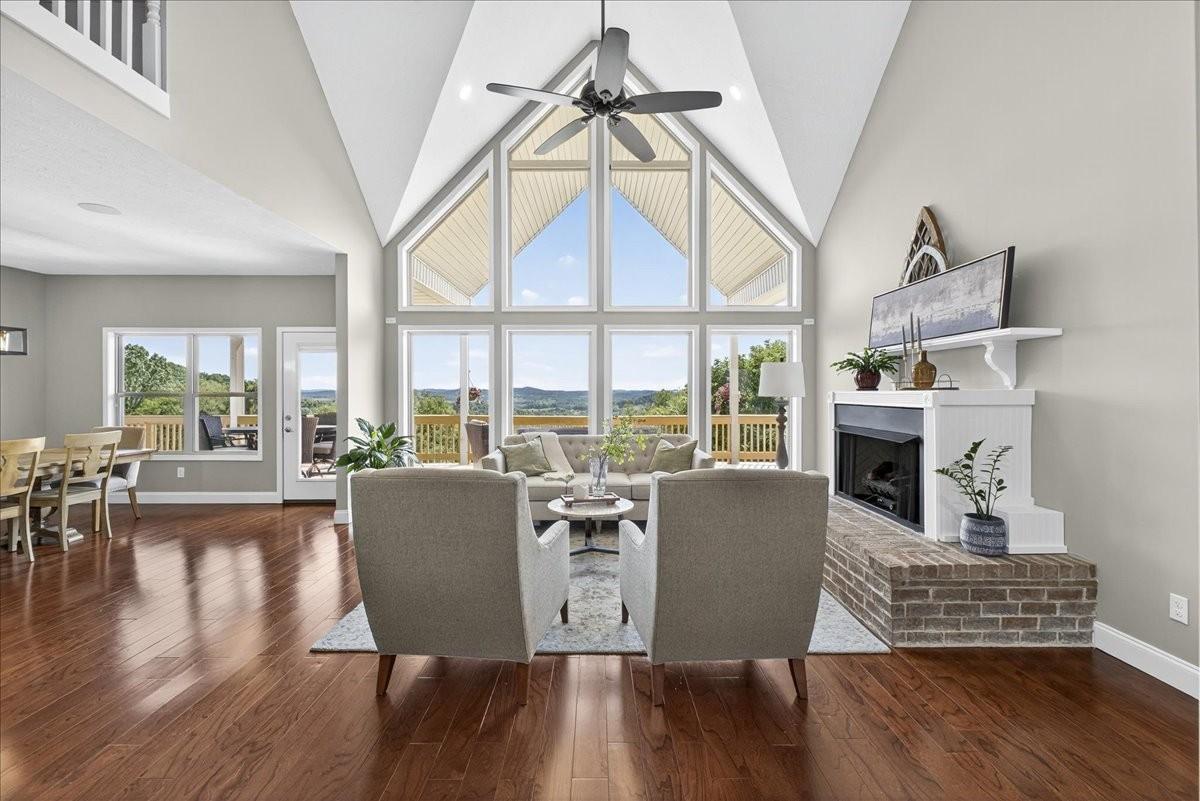 1250-Ed-Seay-Gregory-Ln For Sale