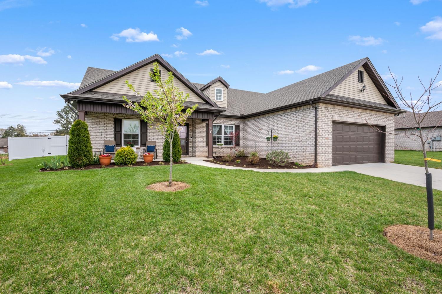 98-Pinnacle-Point-Ln For Sale