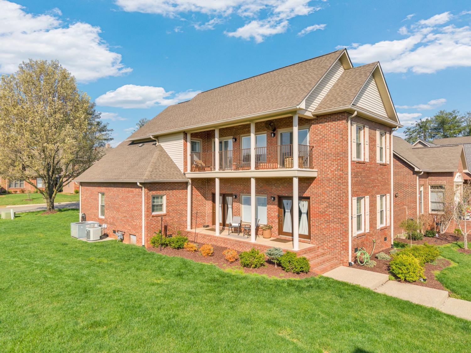 1700-Fairway-Dr For Sale