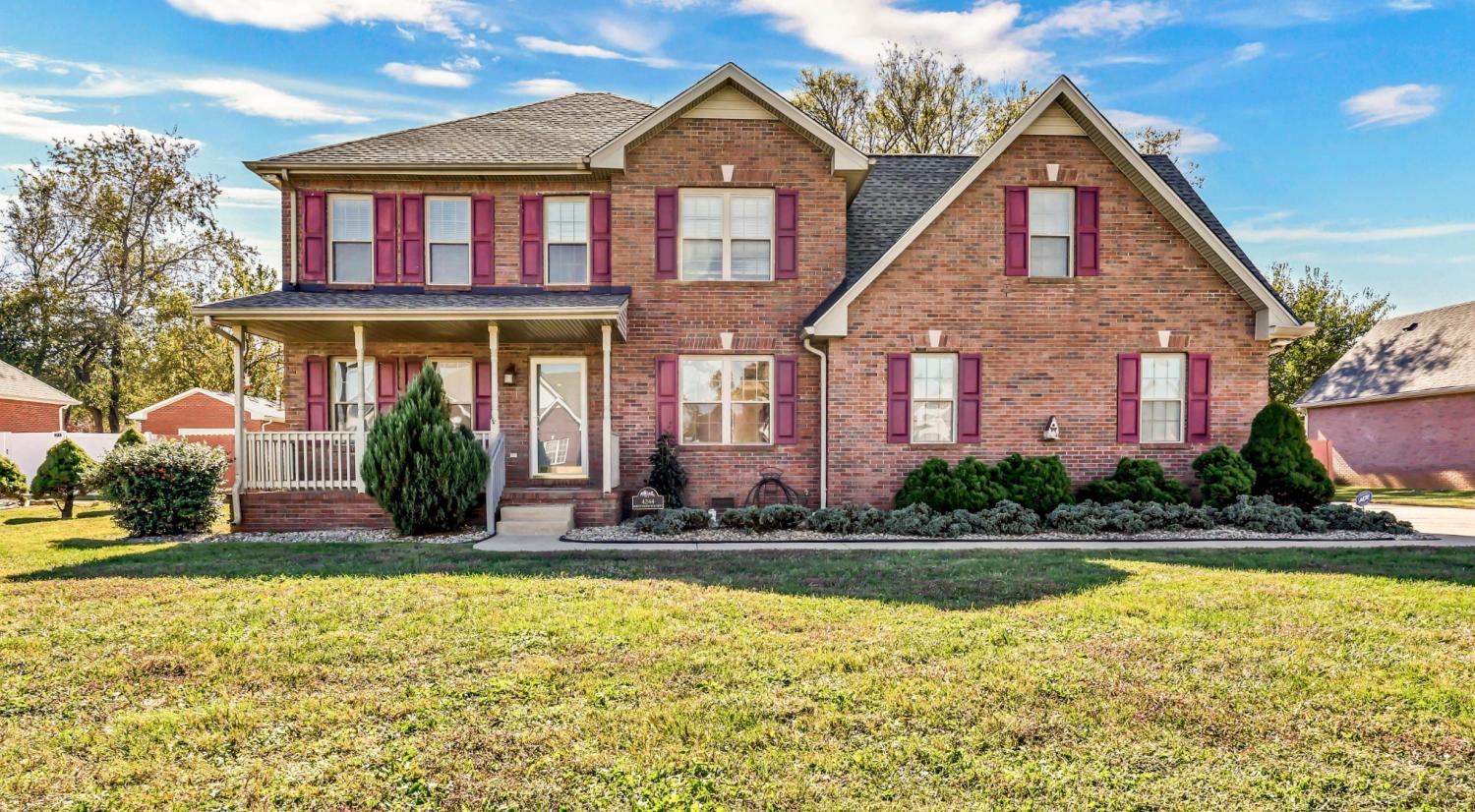 4244-N-Woodstock-Dr For Sale