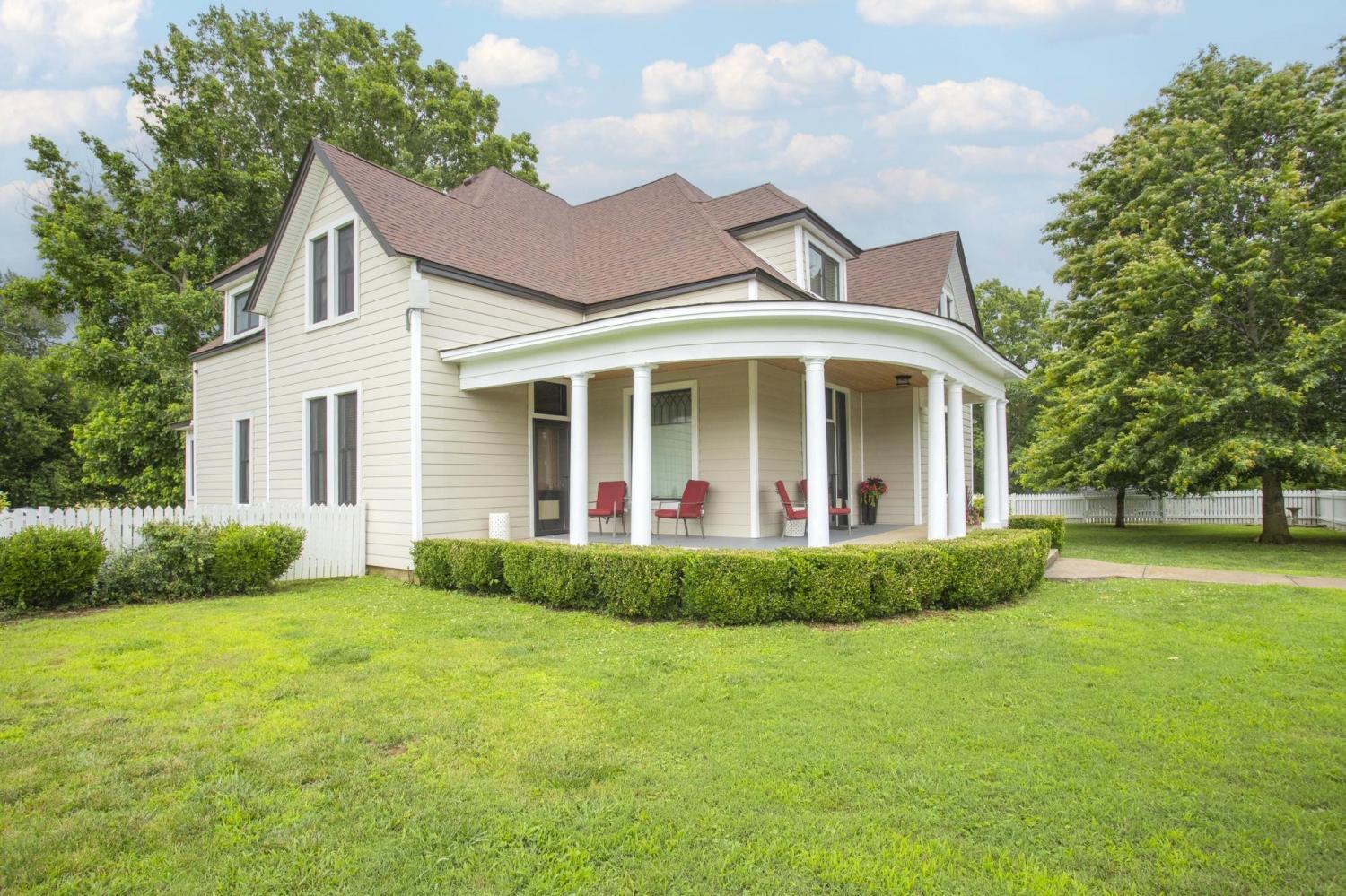 192-Webster-Rd For Sale
