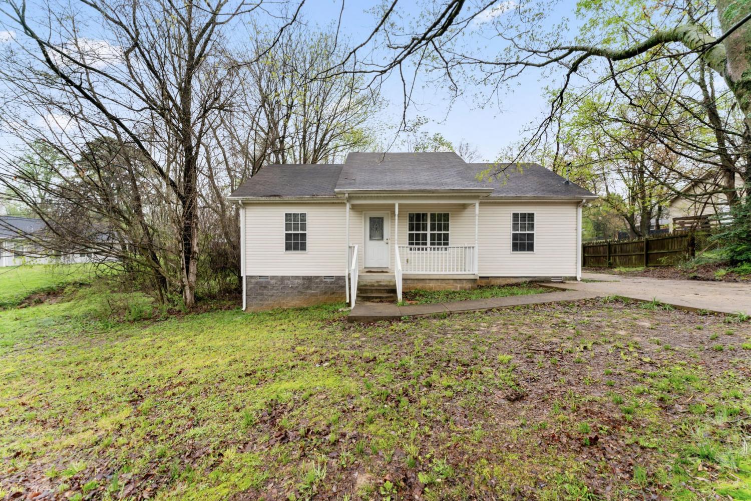 1090-Sugarberry-Ln For Sale