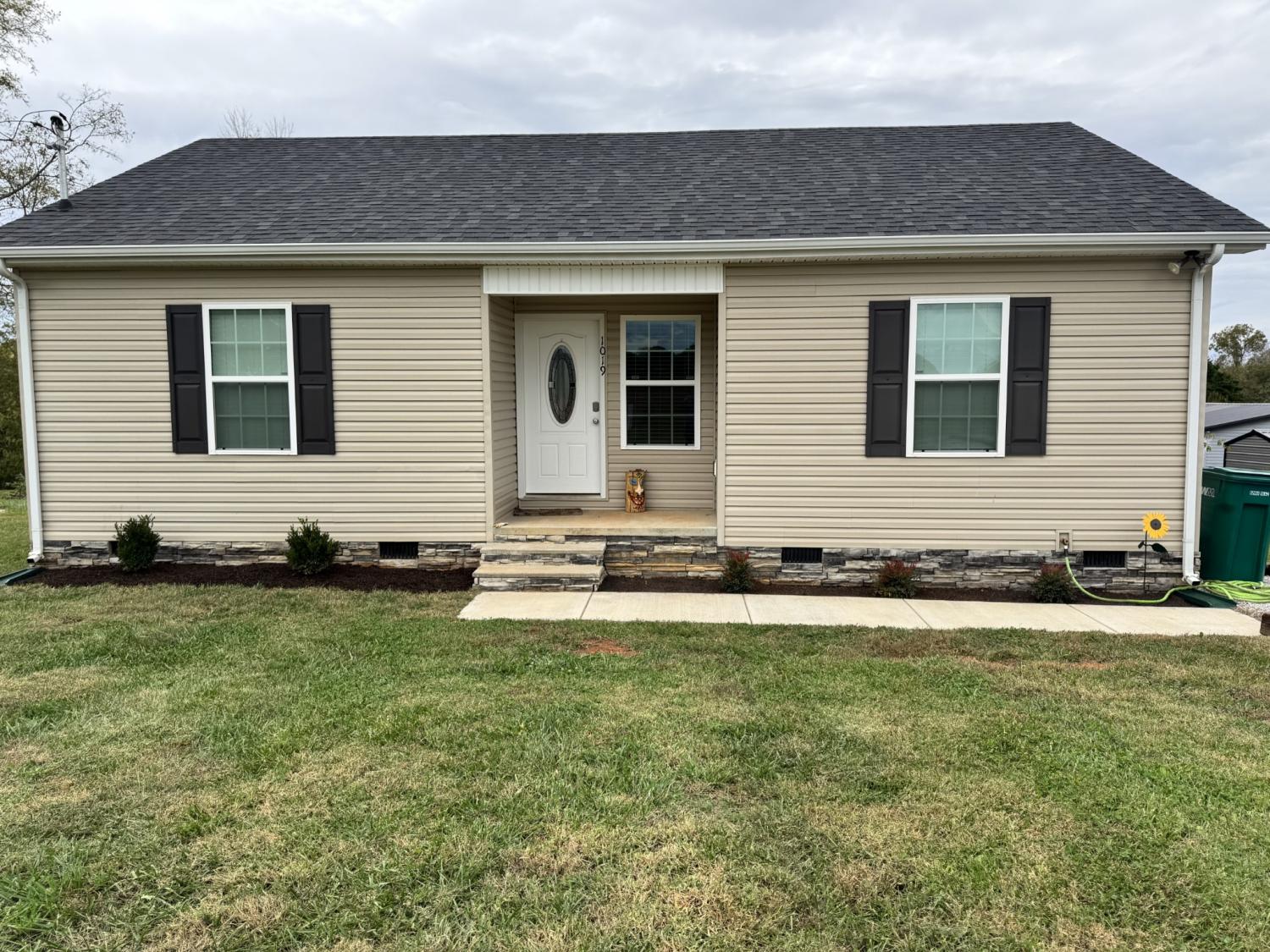 1019-Old-Cowan-Rd For Sale