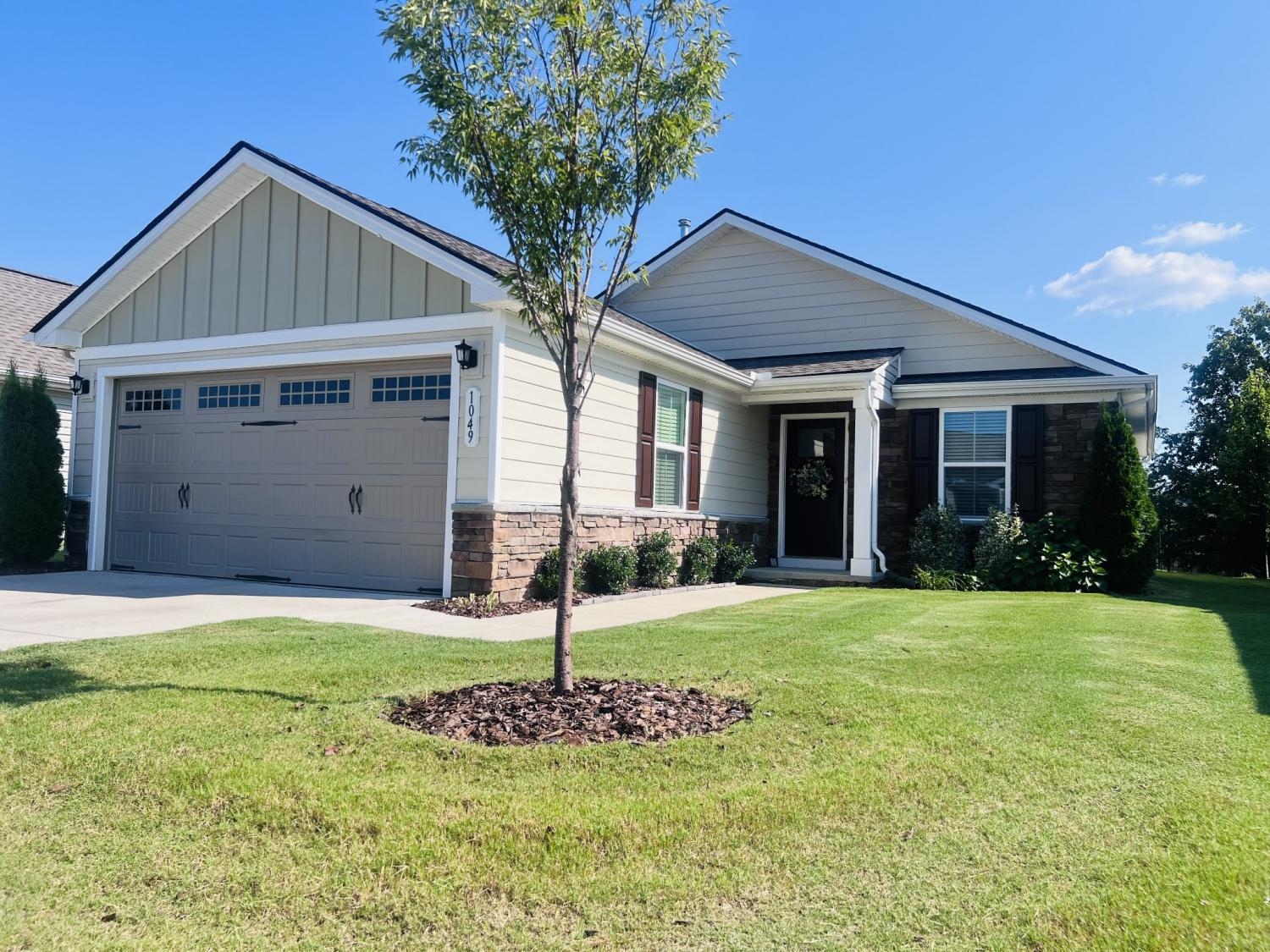 1049-Wilkinson-Ln For Sale