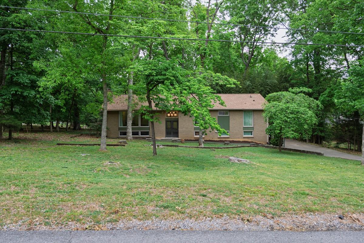 123-Trail-East-Drive For Sale