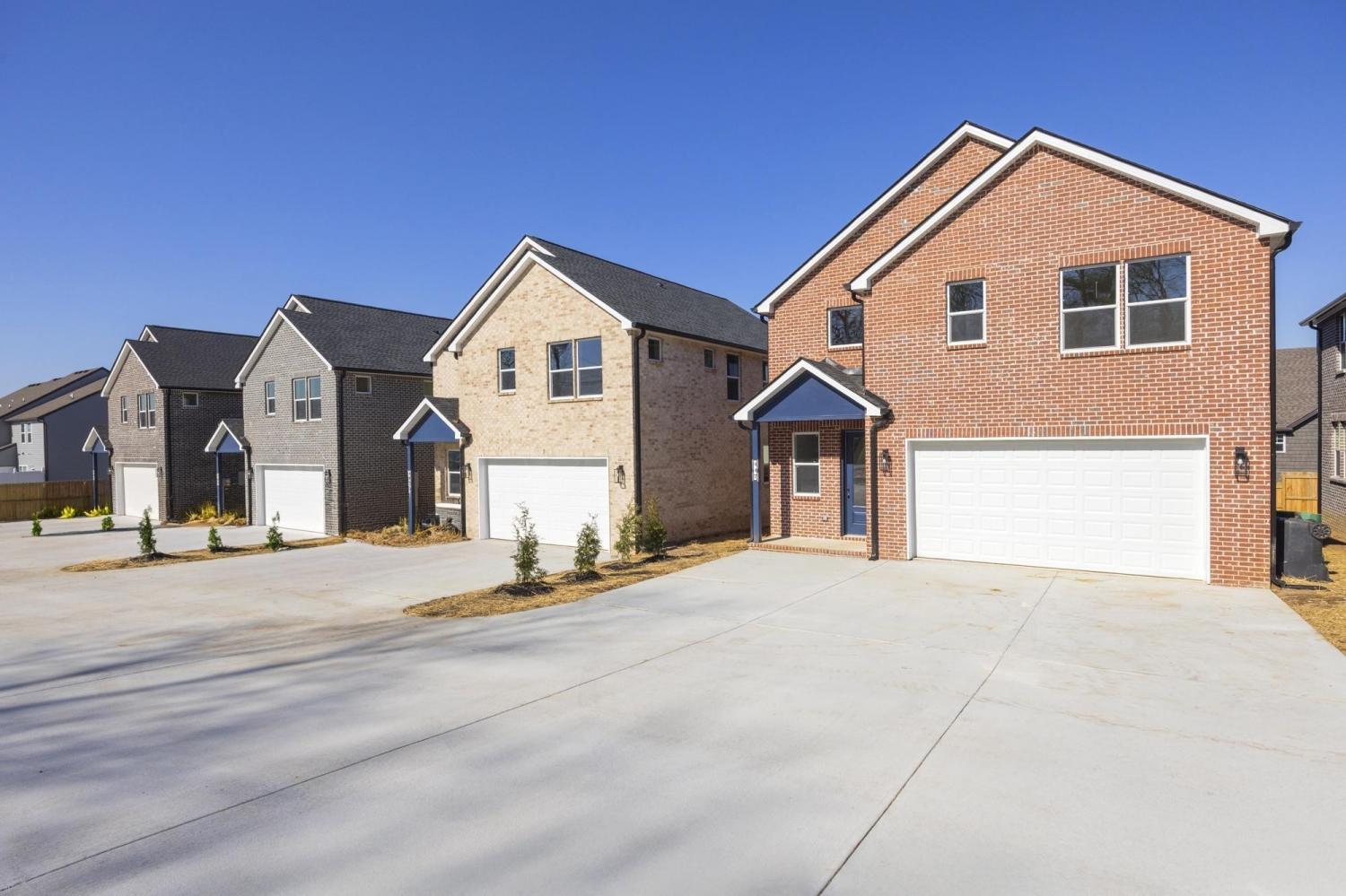 445-sandhill-rd For Sale