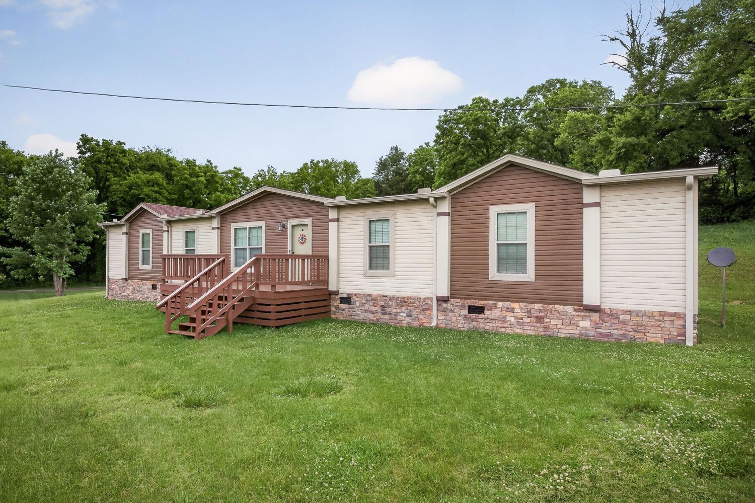 130-E-Main-St For Sale