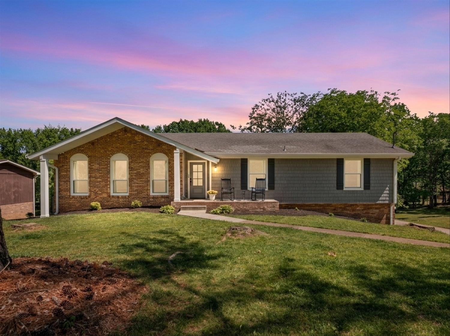 613-Oakwood-Ter For Sale