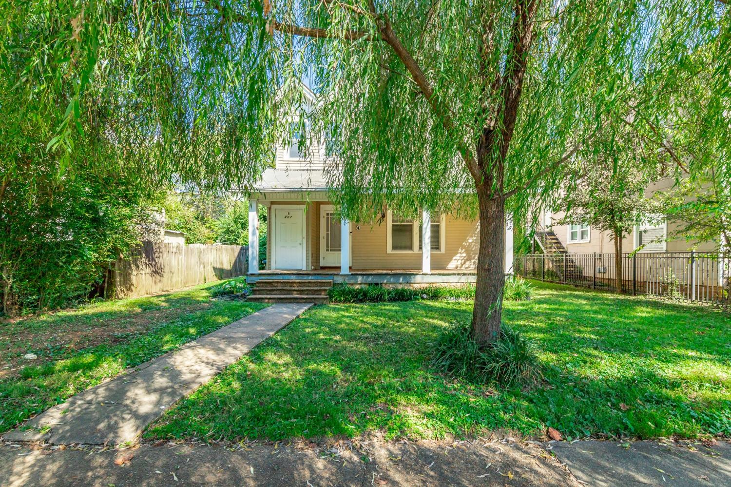 407-Colville-St For Sale