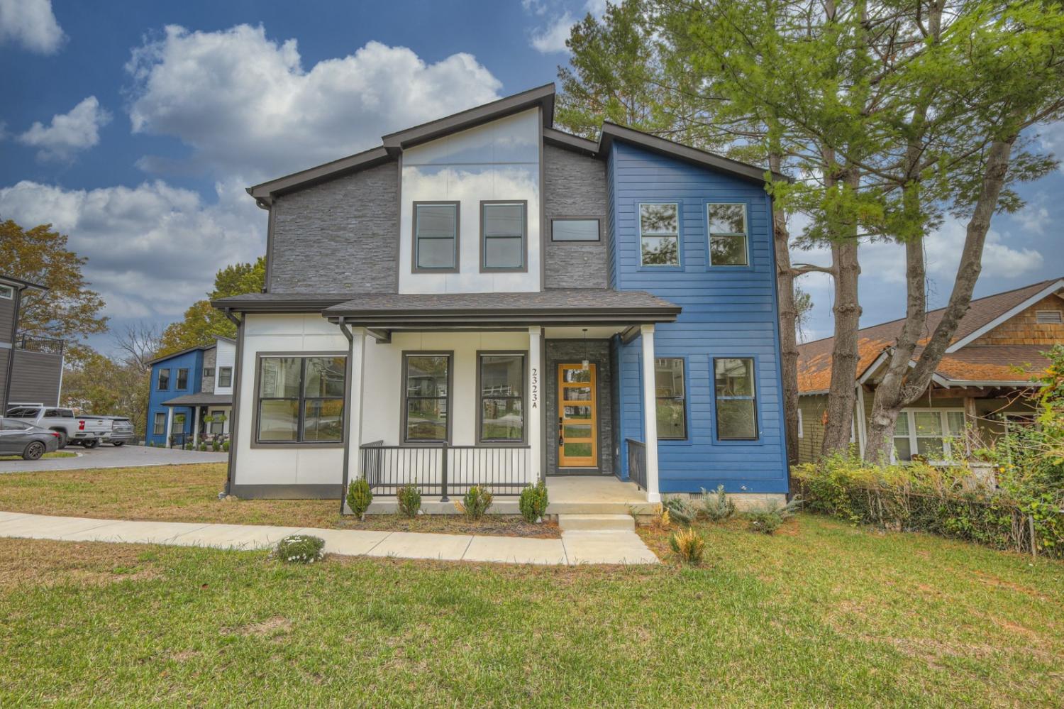 2323-Carter-Ave For Sale
