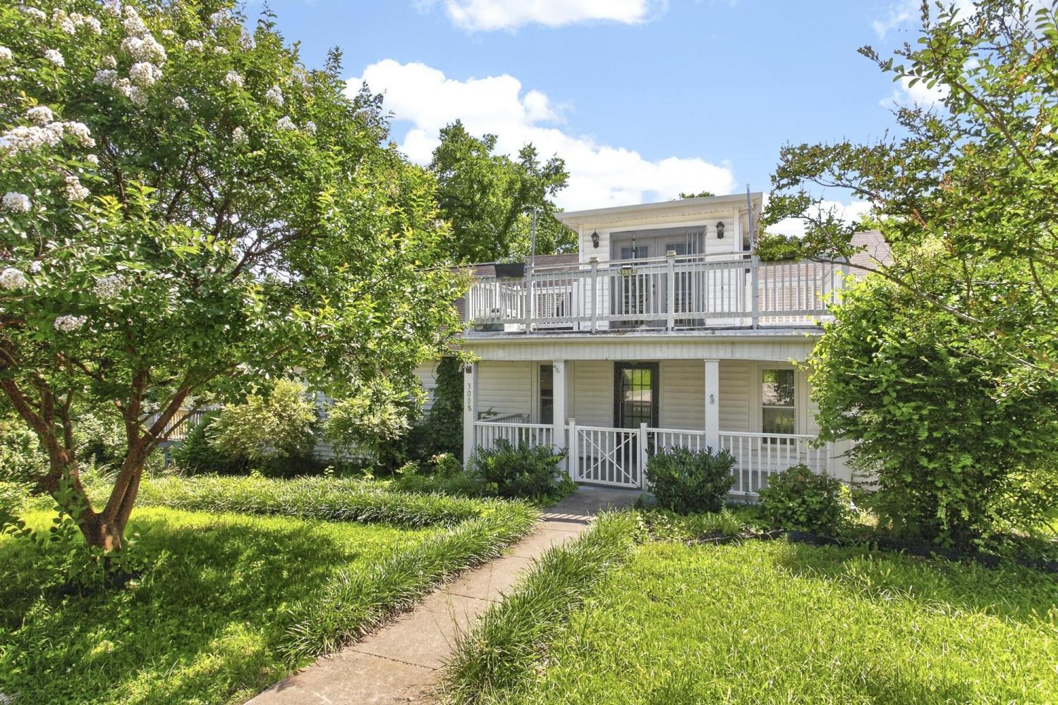 3008-Lakeshore-Dr For Sale