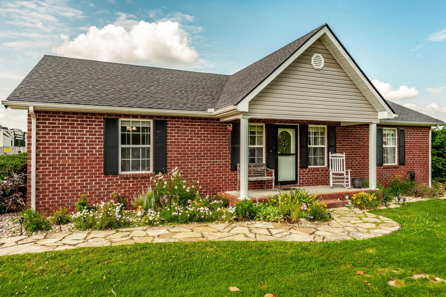 1051-Pinnacle-Way For Sale