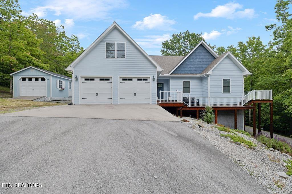 1092-Grandview-Way For Sale