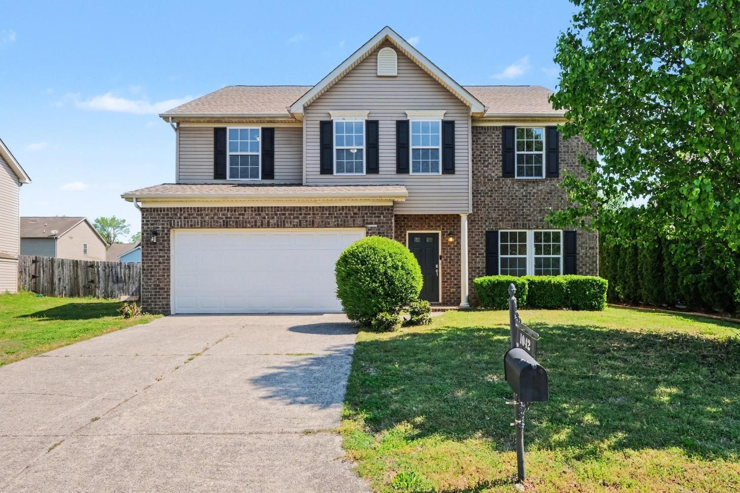 1042 Countess Ln TN 37174 For Sale - 