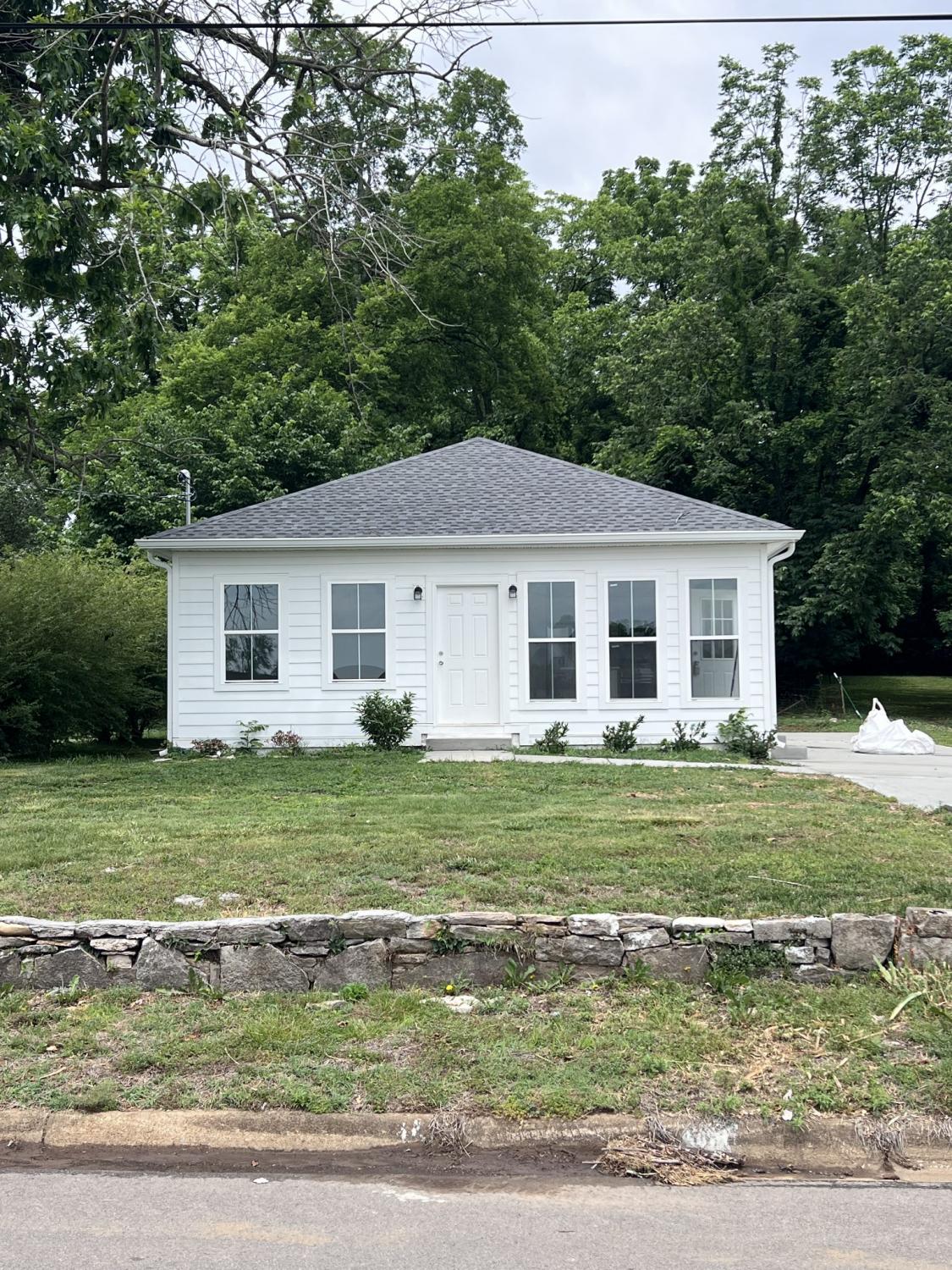 612-E-Madison-St For Sale