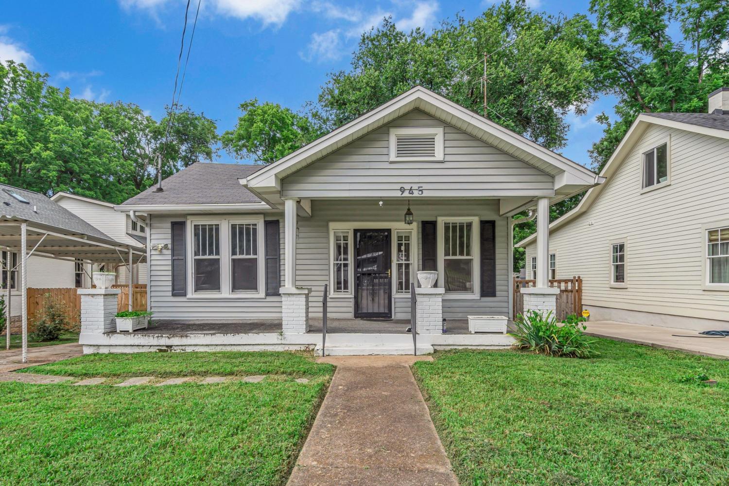 945-Seymour-Ave For Sale