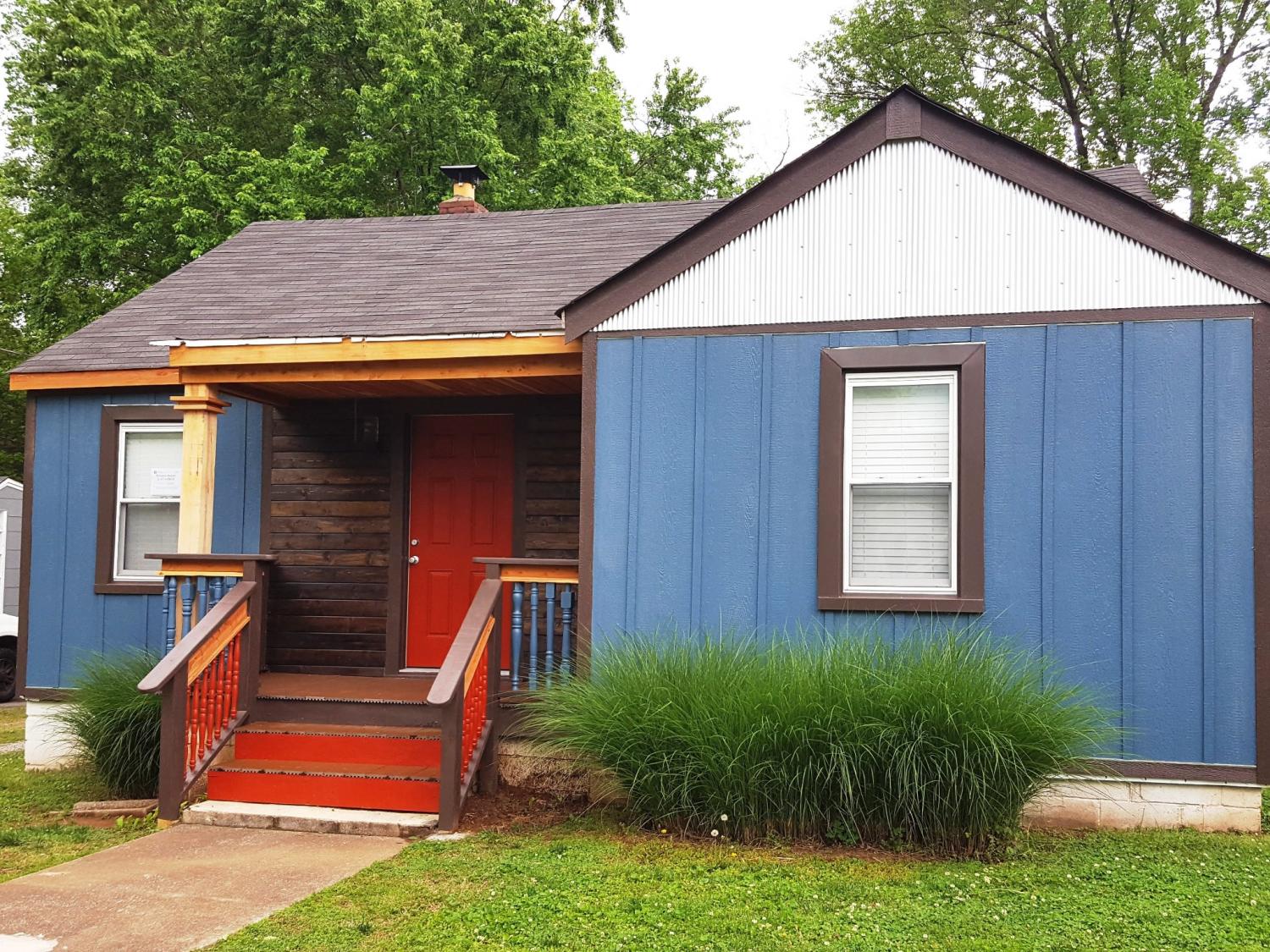 2130-Denham-Ave For Sale