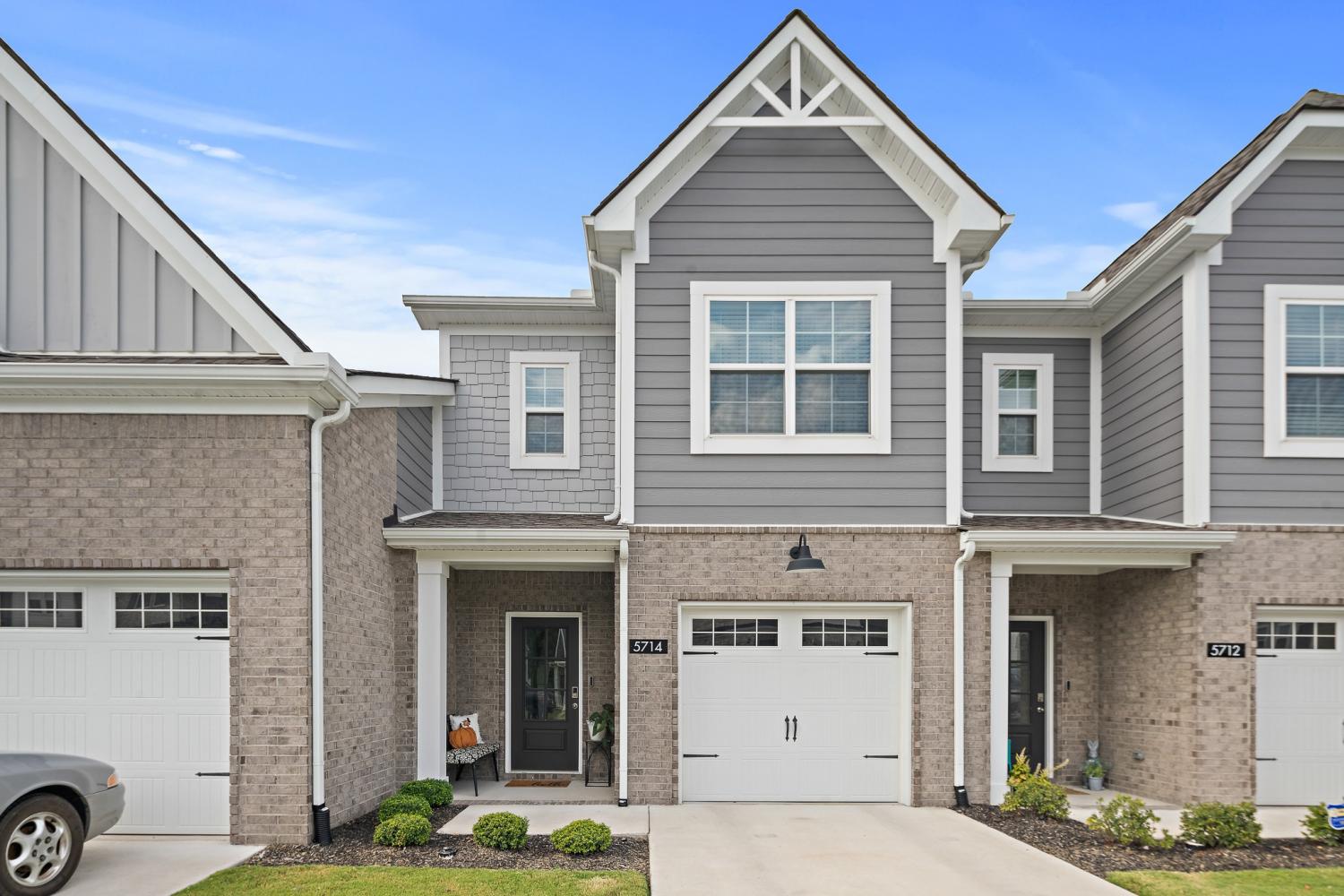 5714-Dockside-Dr For Sale
