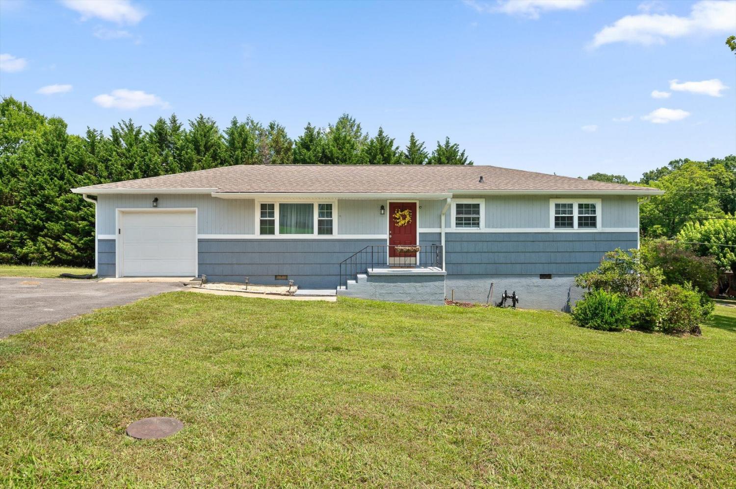 46-Moore-Drive For Sale