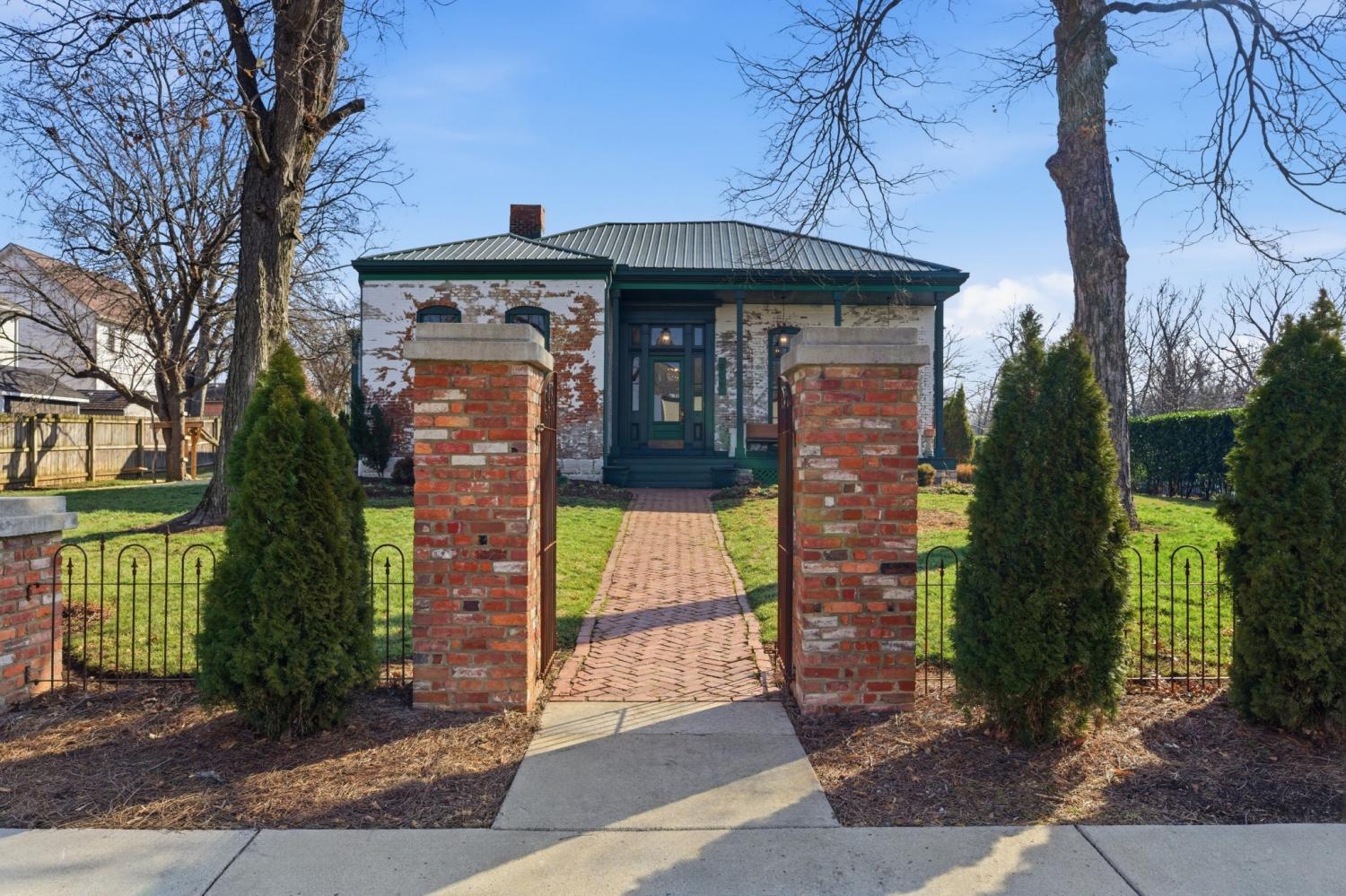 909-Manila-Ave For Sale