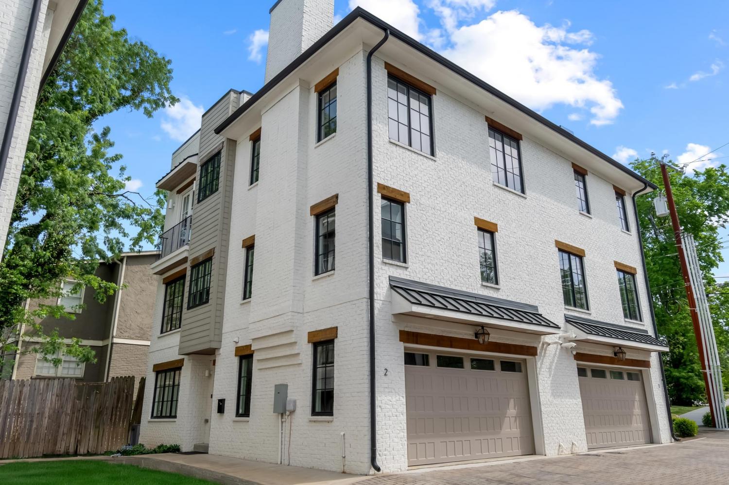 519-Chesterfield-Ave For Sale