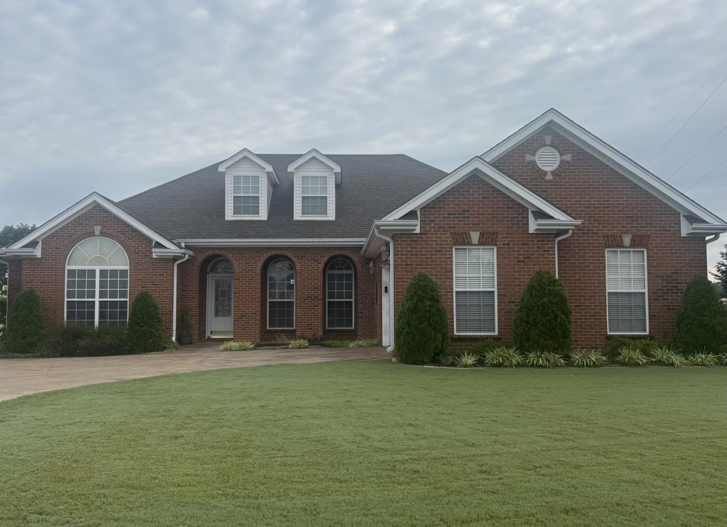 218-Plantation-Springs-Dr For Sale