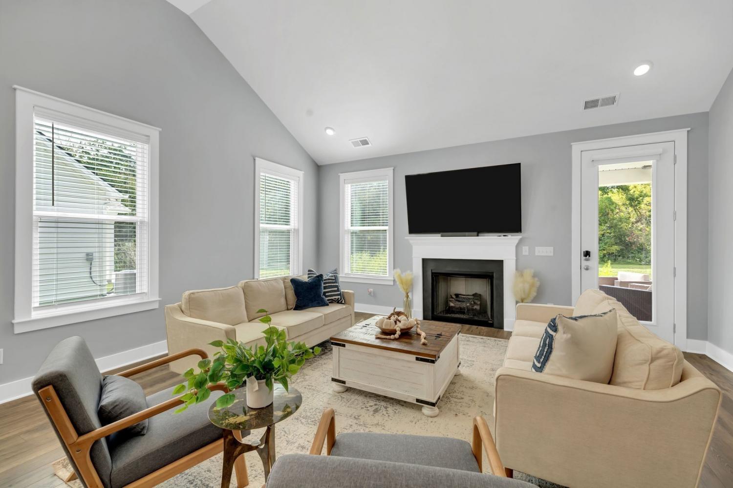 262-Cornice-Dr For Sale