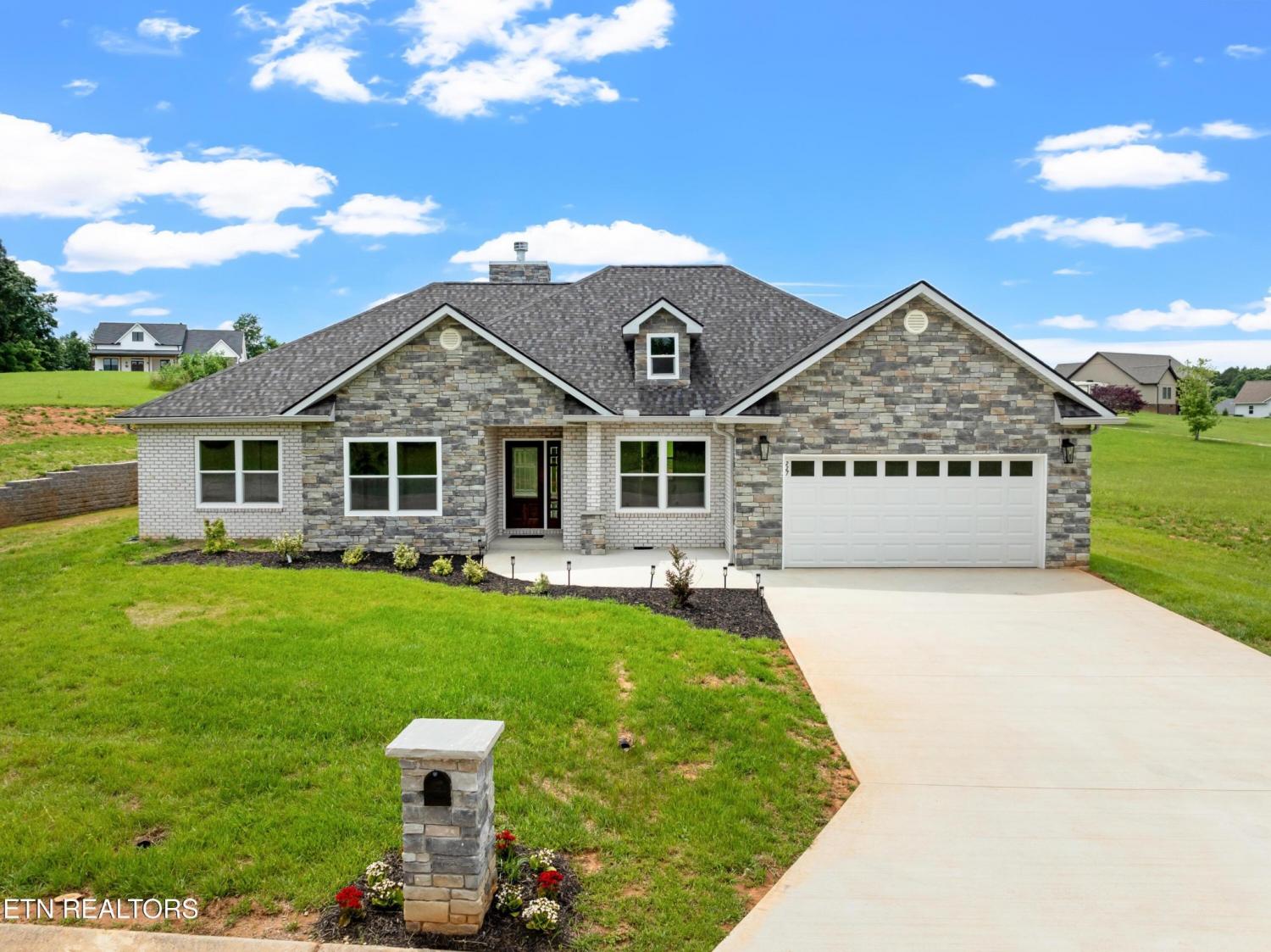 227-Sugar-Maple-Court For Sale