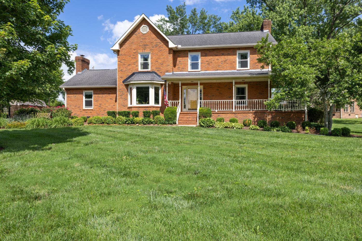 709-Harris-Dr For Sale