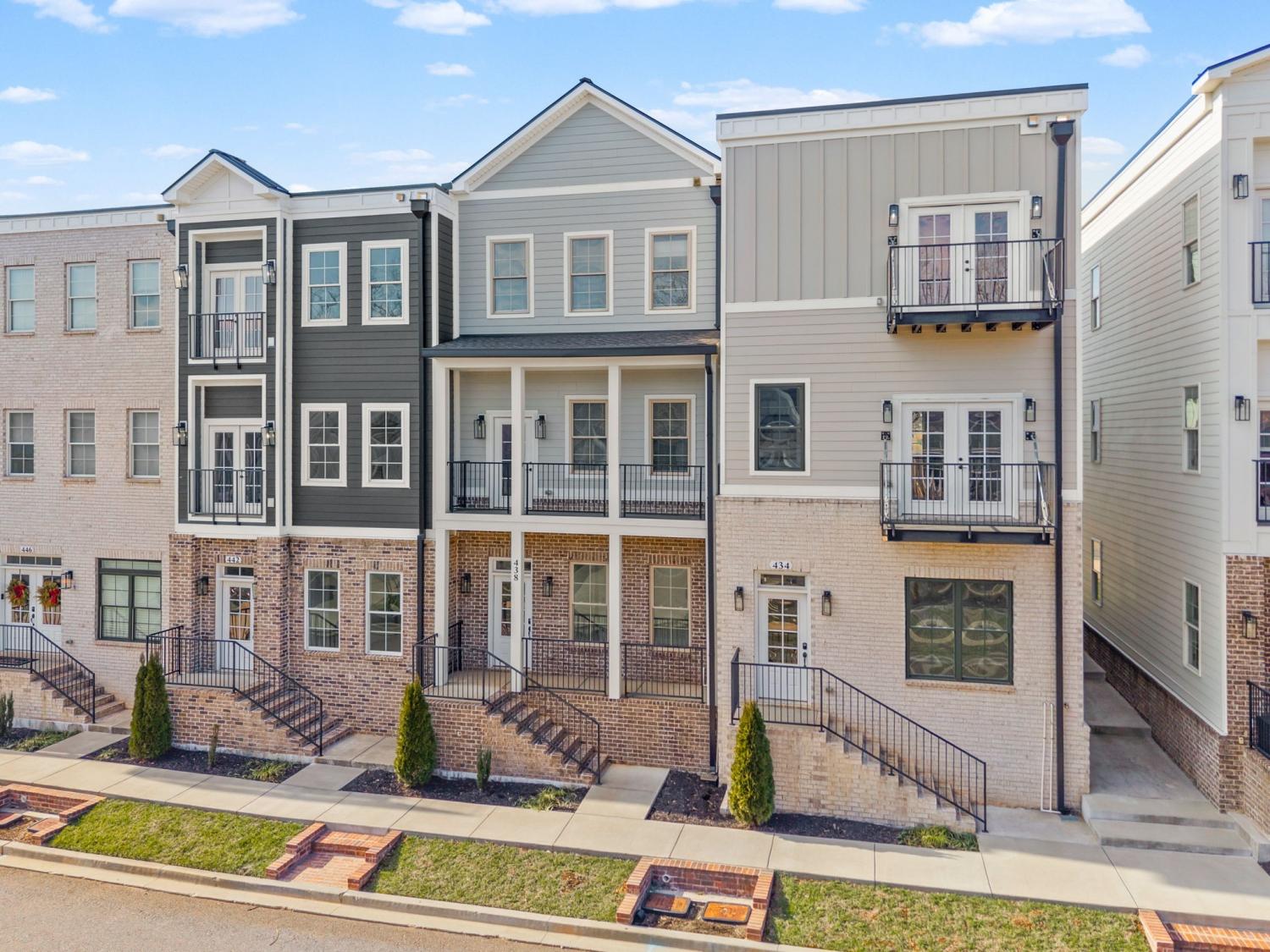 221-Charleston-Ave For Sale