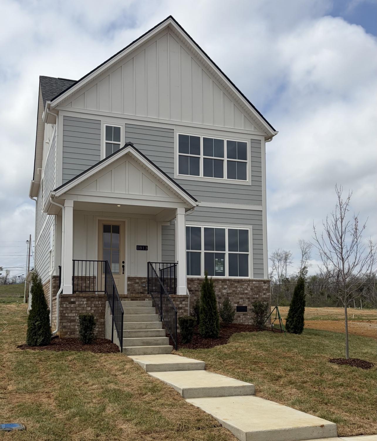 1813 Flatwaters Street TN 37174 For Sale - 