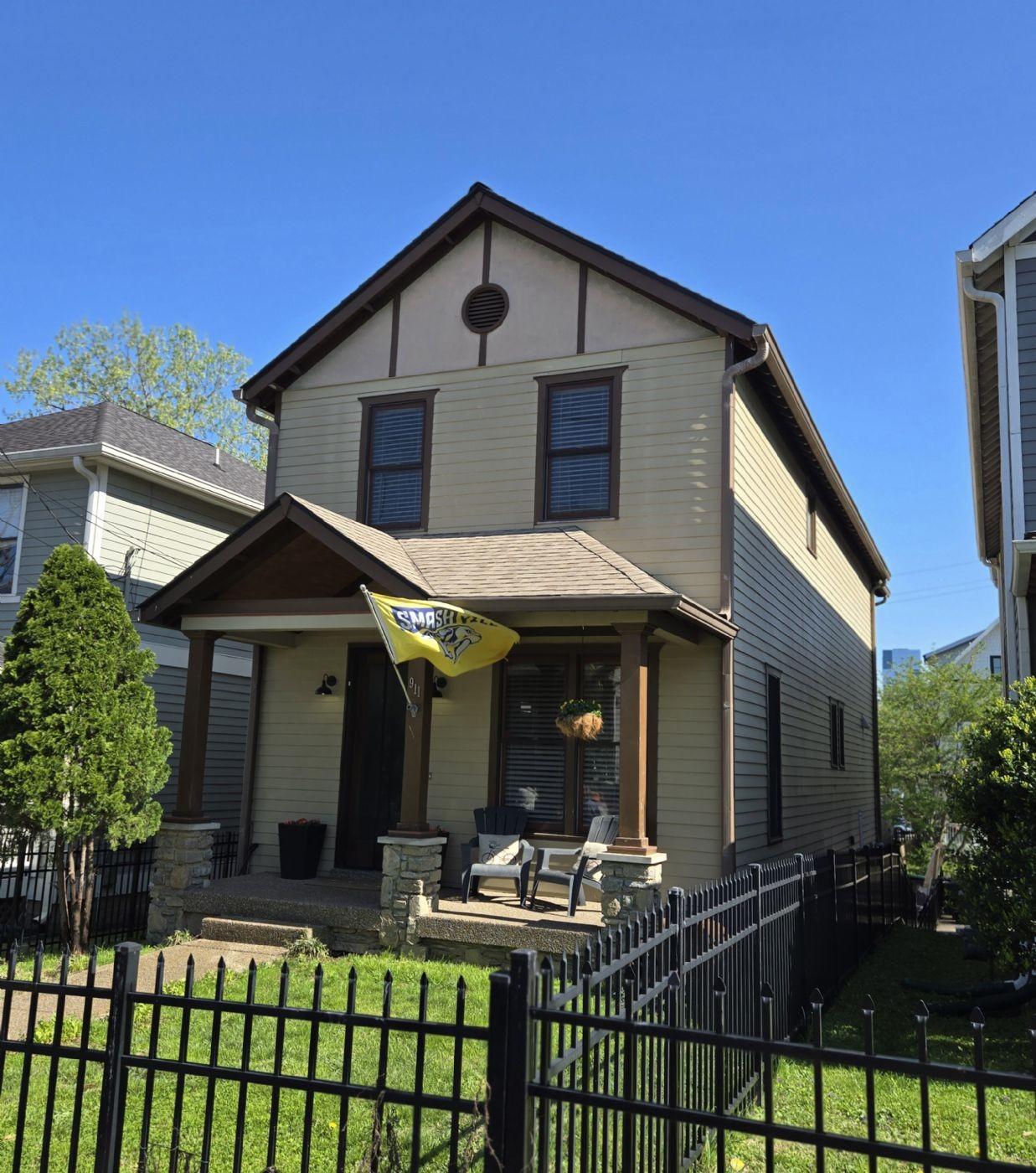 911-Phillips-St For Sale