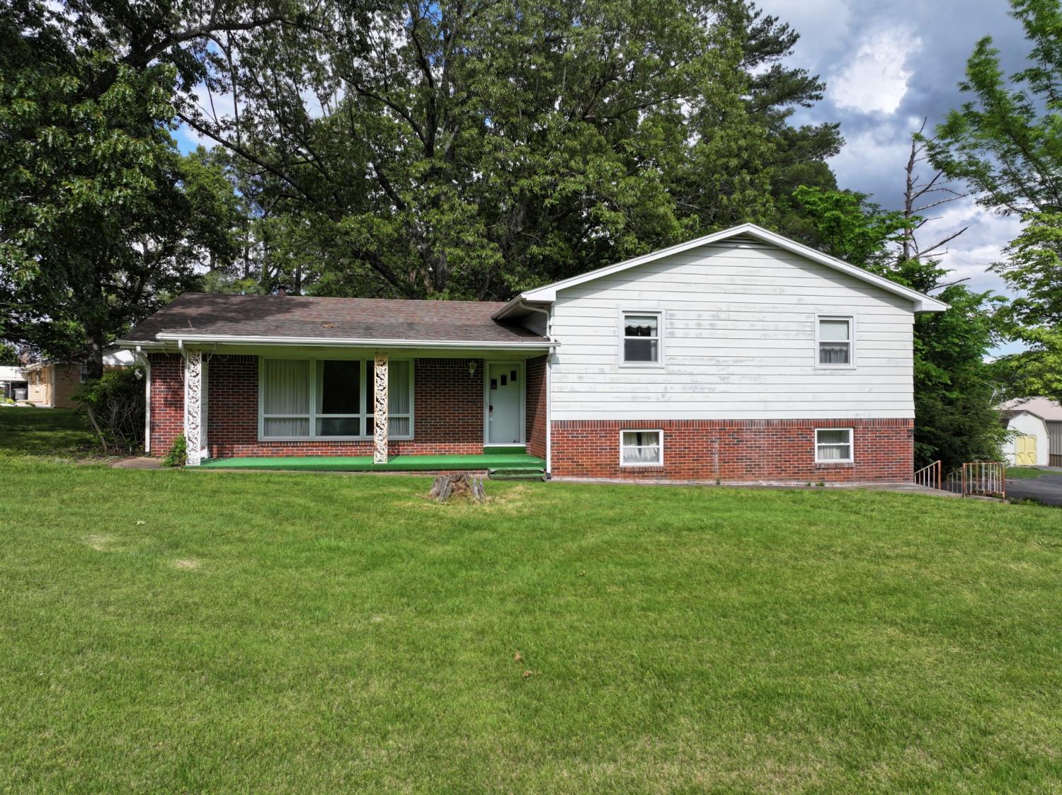 408-Jenkins-Rd For Sale
