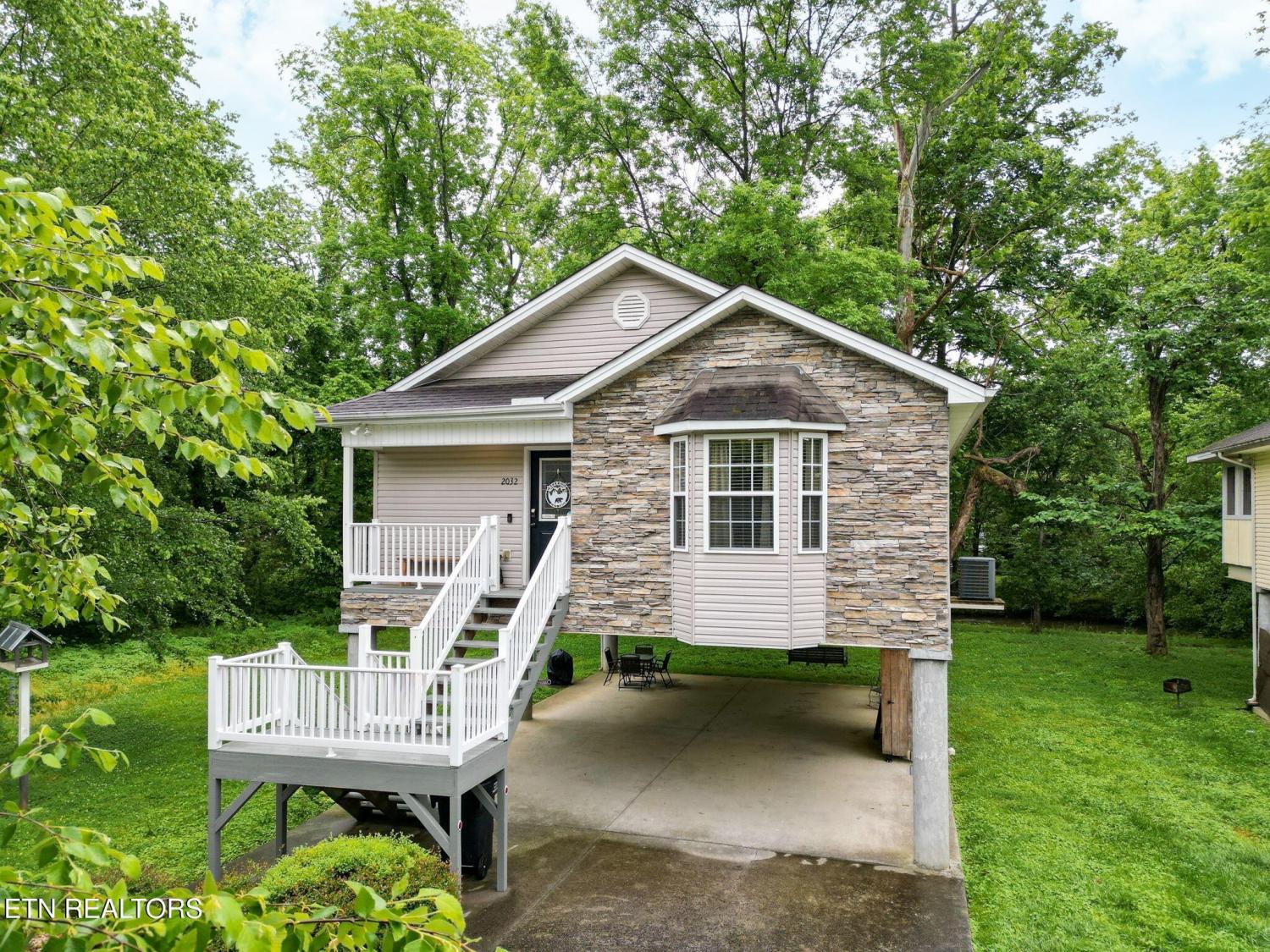 2032-Slippery-Rock-Circle For Sale