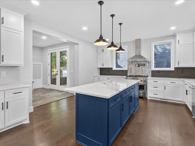 927-11th-Ave--N For Sale