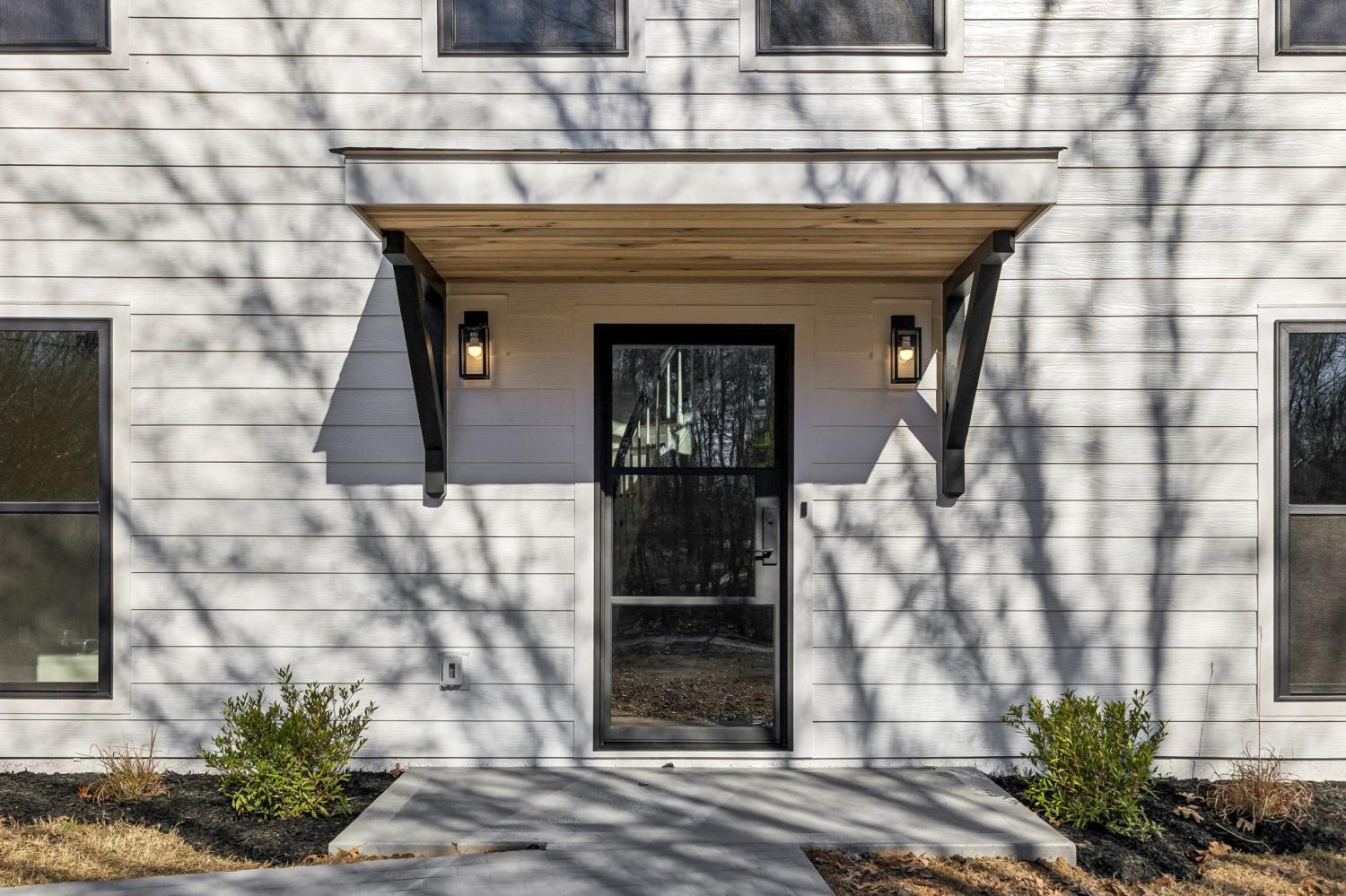 628 Vaughans Gap Rd TN 37174 For Sale - 