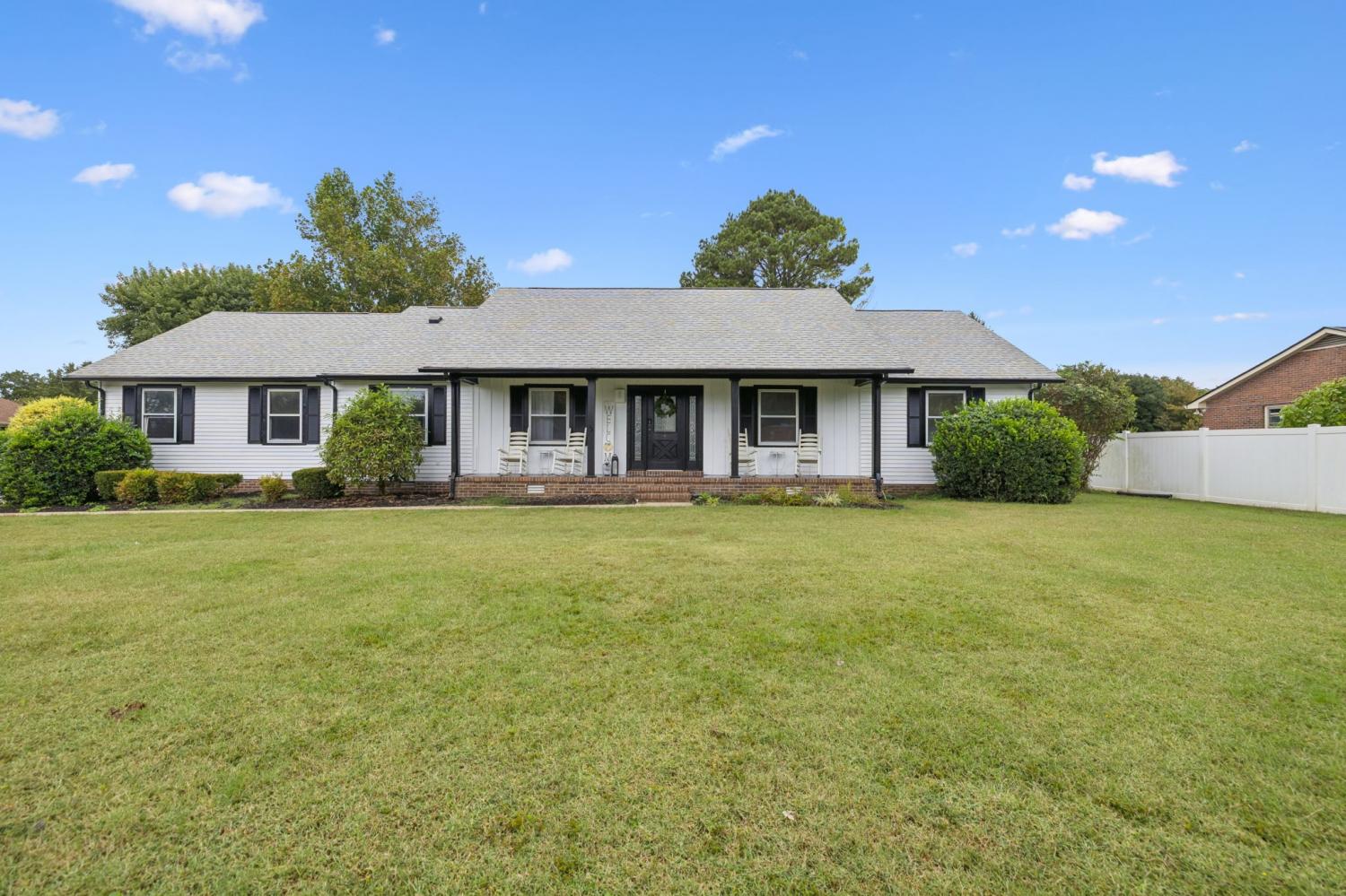5050-Creekside-Dr For Sale