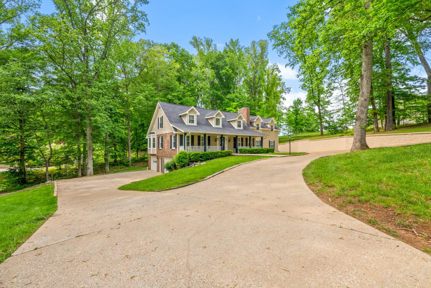815-Shady-Bluff-Trl For Sale