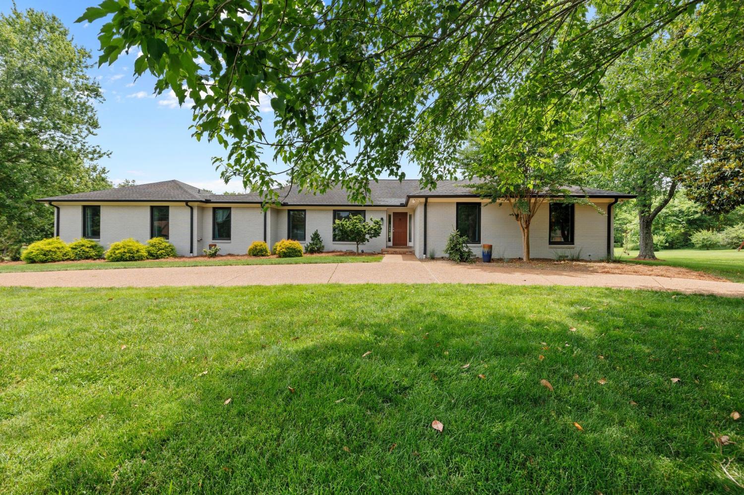 5013-Woodland-Hills-Dr For Sale